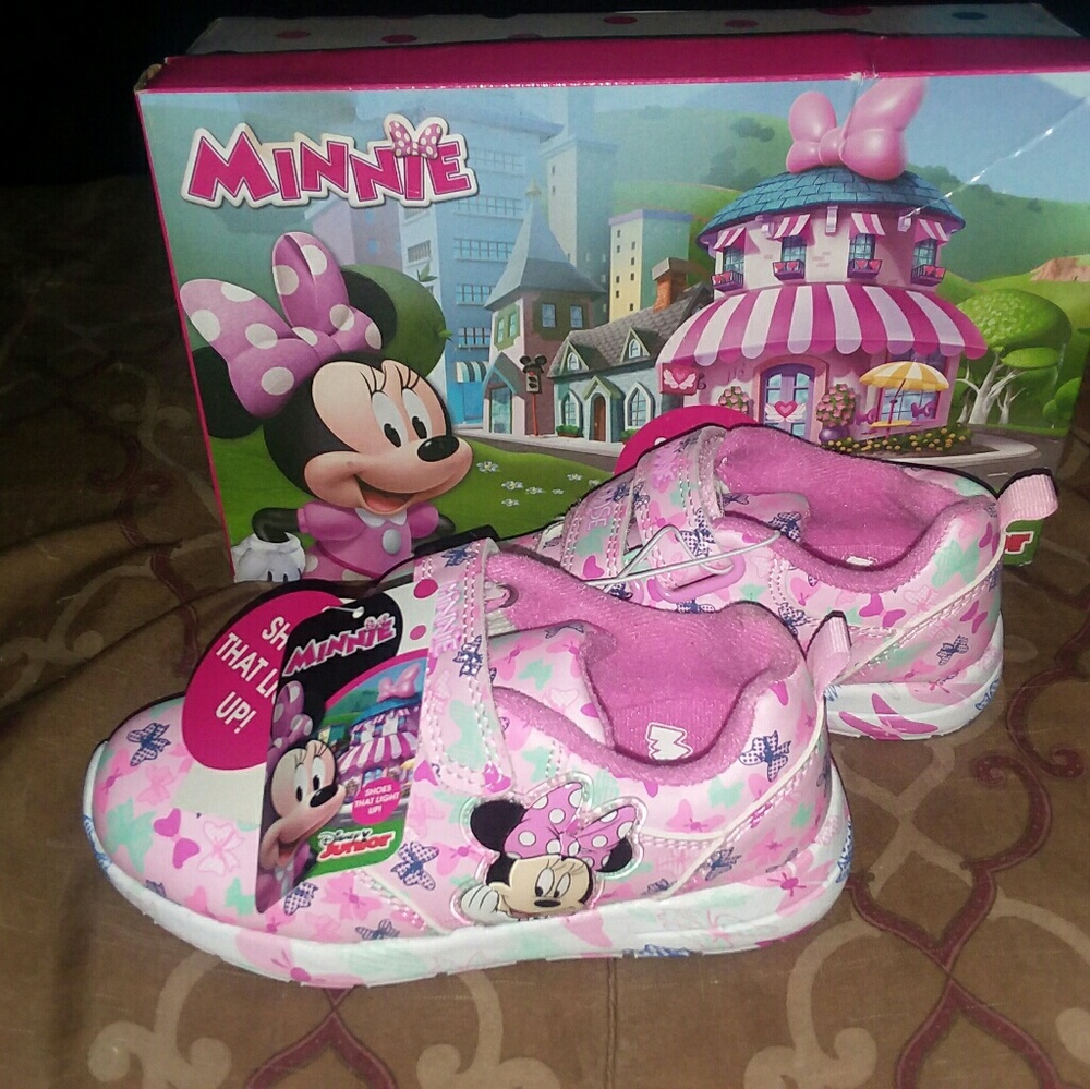 Minnie mouse light up sneakers